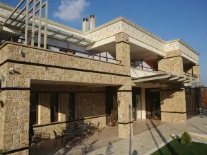 Agapi Luxury Hotel
