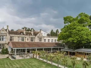 Westone Manor Hotel
