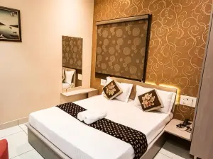 Hotel 7 PM