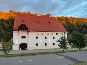 Hotel Spichlerz Pierwszy Spa & Wellness