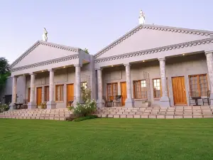 Ancient Emperor Guest Estate