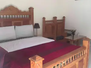 Park Continental Hotel & Restaurant