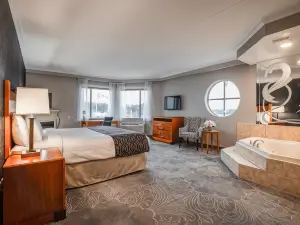 Monte Carlo Inn Barrie - Newly Renovated