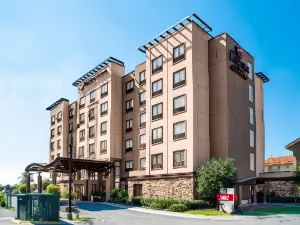Best Western Premier Monterrey Aeropuerto