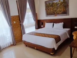 Omah Glugu Resto & Guesthouse