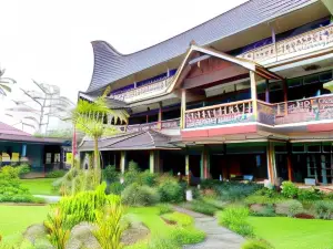 Toraja Torsina Hotel