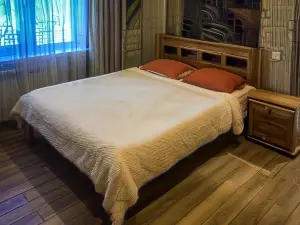 Diamond Hotel