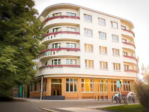 Hotel Bellevue Tlapak