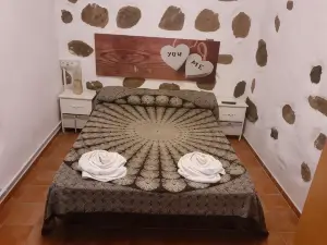 La Piedra Viva Agüimes , Siete Hermanos