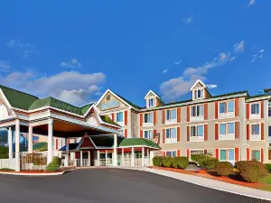 Country Inn & Suites by Radisson, Lake George Queensbury, NY