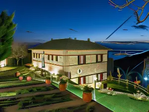Iliopetra Suites