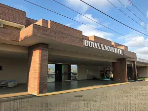 Lacazzona Hotel