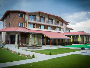 Maribel Spa Hotel