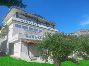 Blue Bay Beach Hotel