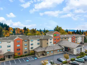 Holiday Inn Express Portland SE - Clackamas Area