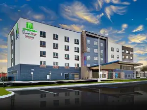 Holiday Inn Express & Suites Fort Myers Airport