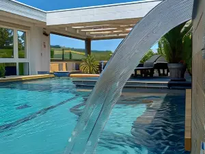 Admiral Park Hotel