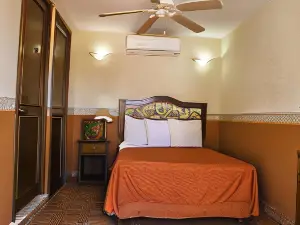 Maya Campeche Hotel