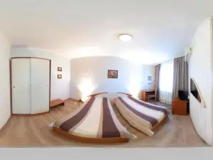 Family Hotel Accent