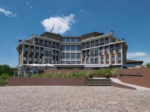 Hotel Carlton
