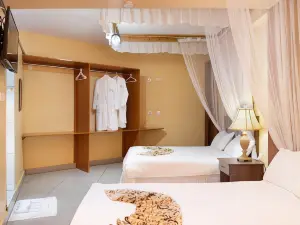 Eton Hotel