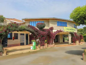 Lake Olbolosat Resort Park Lodge