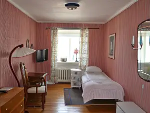 Lilla Hotellet Bed & Breakfast I Alingsås
