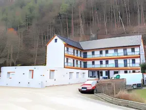 JM Apartments