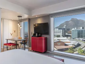 Radisson Red Hotel V and A Waterfront Cape Town