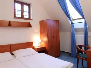 Depandance - vedlejší Budova u Zámku Třešť