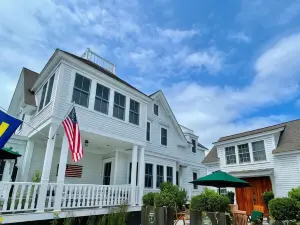 White Porch Inn