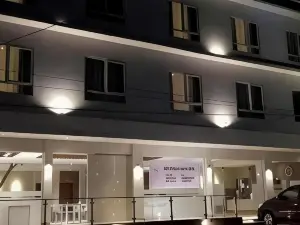 Hart Hotel Premium Rapatmaja