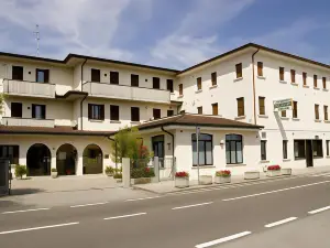 Hotel Ristorante Dotto