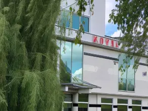 Hotel Royal