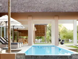 Toshari Lodge