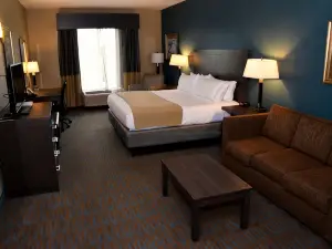 Holiday Inn Express & Suites Goldsboro - Base Area
