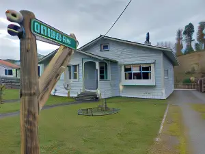 DuxHouse Bnb