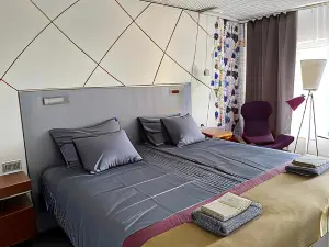 Vaibla Holiday Center