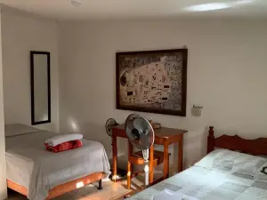 Hostal Familiar Ulua