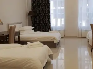 Apartments Yesenin