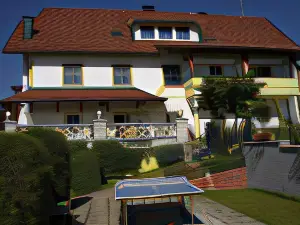 Gasthof-Pension Lamprecht