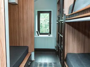 Elbrus HiLoft Hostel