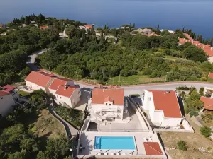 Villa Samba - Two-Bedroom Apartment with Terrace and Sea View - A41