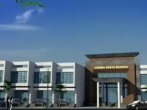 The Shabari Hotel & Resort