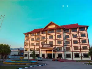 烏多姆賽米塔帕普酒店