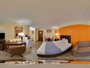 Econo Lodge Inn & Suites Windsor