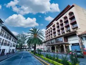 Plaza Uruapan Hotel