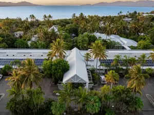 Seahaven Resort