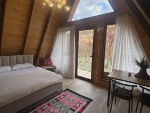 Agora Farmhouse