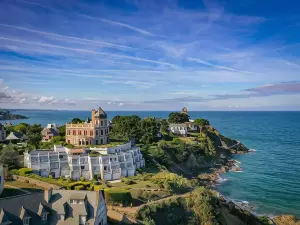 ホテル・ケール・ムーア サンクエ・ポルトリュー